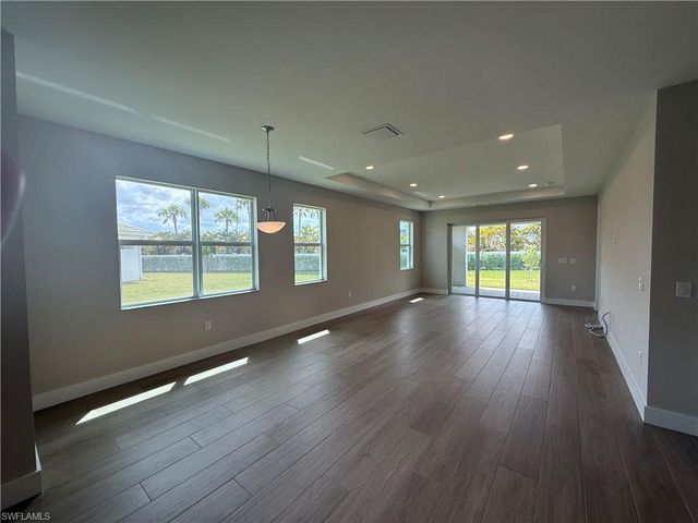 8909 Oceana WAY, Naples, FL 34114