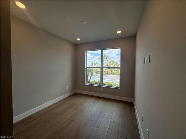 8909 Oceana WAY, Naples, FL 34114