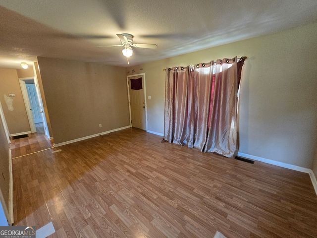 2721 Dogwood Circle, Valdosta, GA 31602