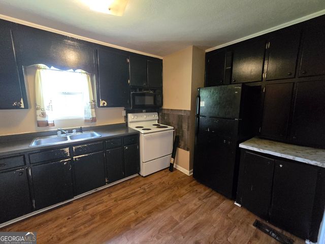 2721 Dogwood Circle, Valdosta, GA 31602