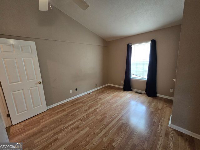 2721 Dogwood Circle, Valdosta, GA 31602