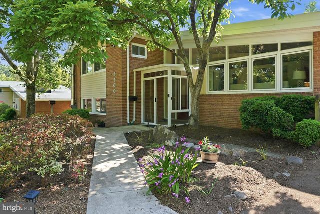 8900 CAMFIELD DR, Alexandria, VA 22308