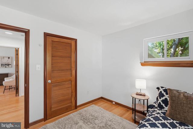 8900 CAMFIELD DR, Alexandria, VA 22308