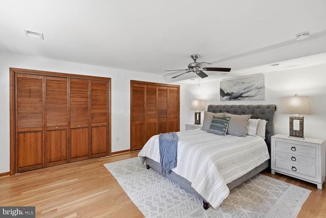 8900 CAMFIELD DR, Alexandria, VA 22308