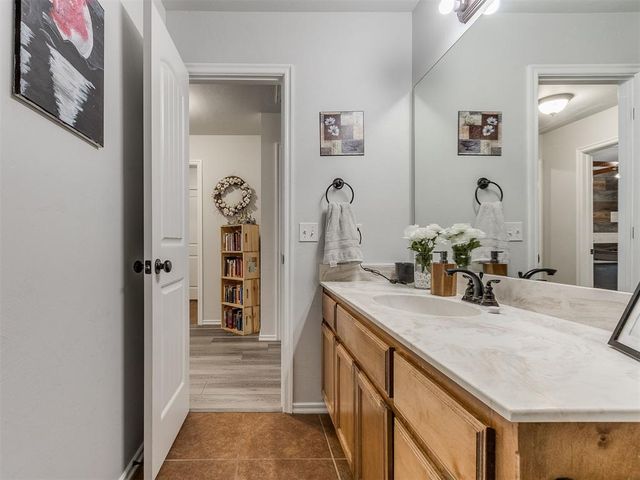 1521 Rangeline Road, Norman, OK 73071