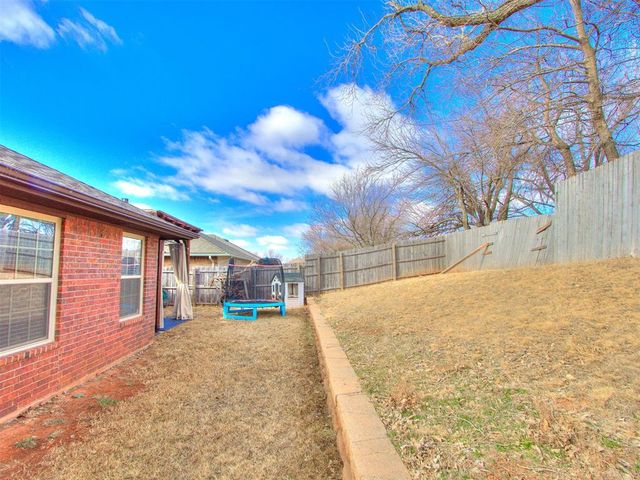 1521 Rangeline Road, Norman, OK 73071