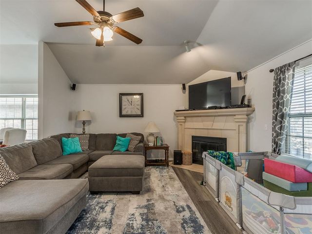 1521 Rangeline Road, Norman, OK 73071