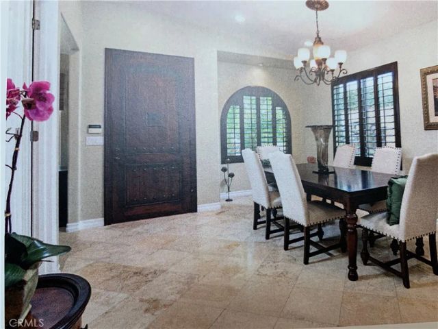 289 23rd Street, Costa Mesa, CA 92627