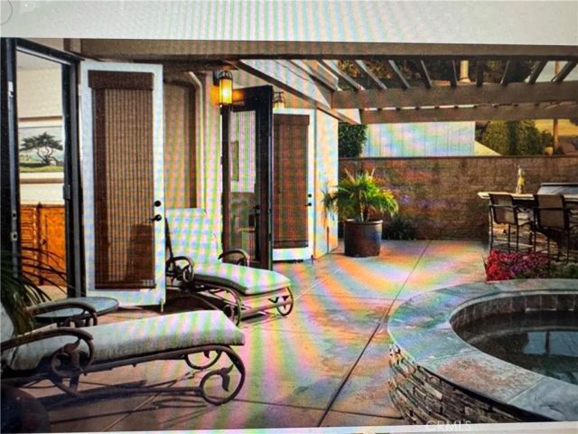 289 23rd Street, Costa Mesa, CA 92627