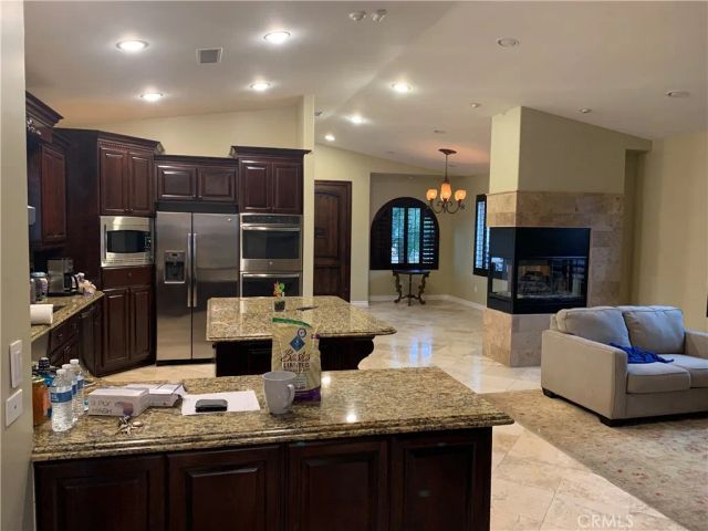 289 23rd Street, Costa Mesa, CA 92627