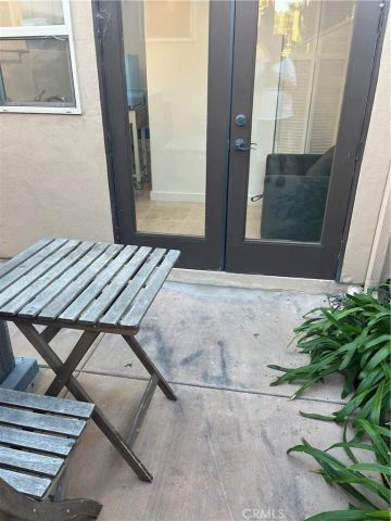 289 23rd Street, Costa Mesa, CA 92627