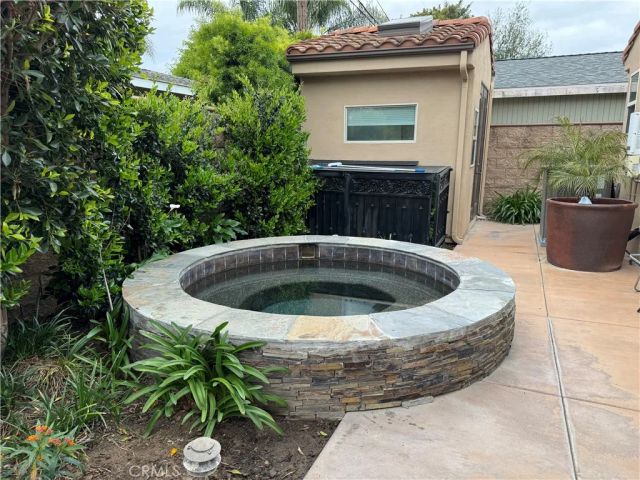 289 23rd Street, Costa Mesa, CA 92627