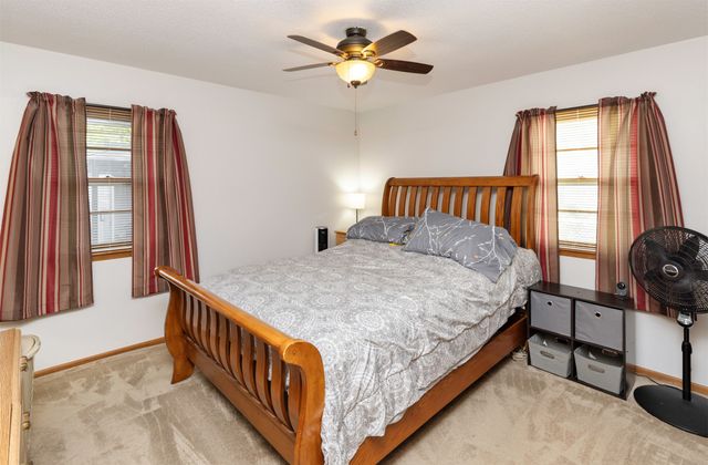 4116 74th Street, Urbandale, IA 50322