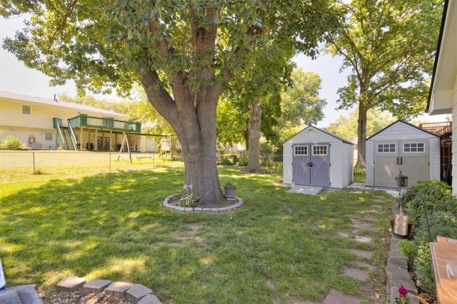 4116 74th Street, Urbandale, IA 50322