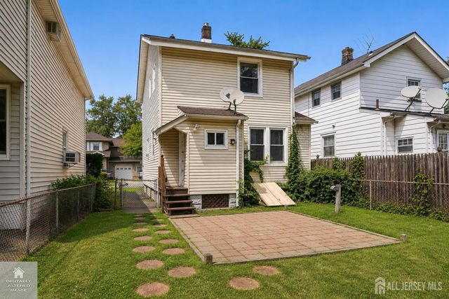 26 Charles Street, Metuchen, NJ 08840