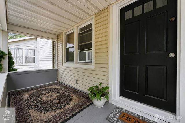 26 Charles Street, Metuchen, NJ 08840