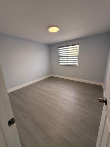 4415 SW 72nd Terrace, Davie, FL 33314