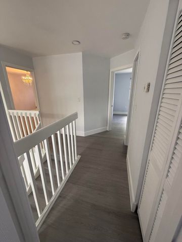 4415 SW 72nd Terrace, Davie, FL 33314