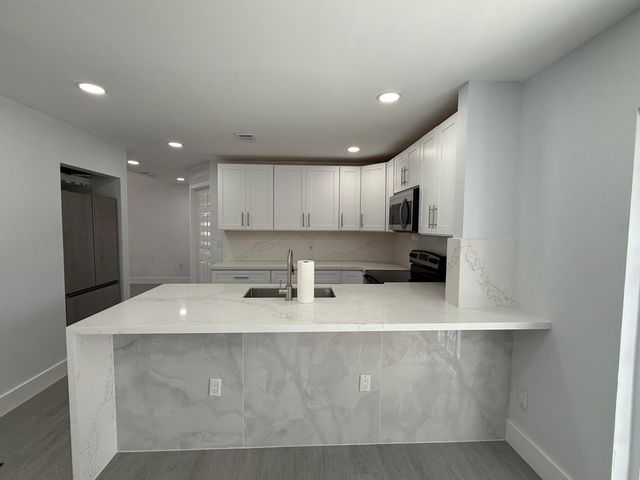 4415 SW 72nd Terrace, Davie, FL 33314