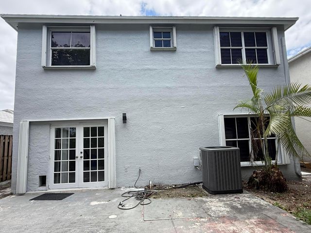 4415 SW 72nd Terrace, Davie, FL 33314