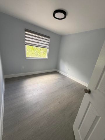 4415 SW 72nd Terrace, Davie, FL 33314