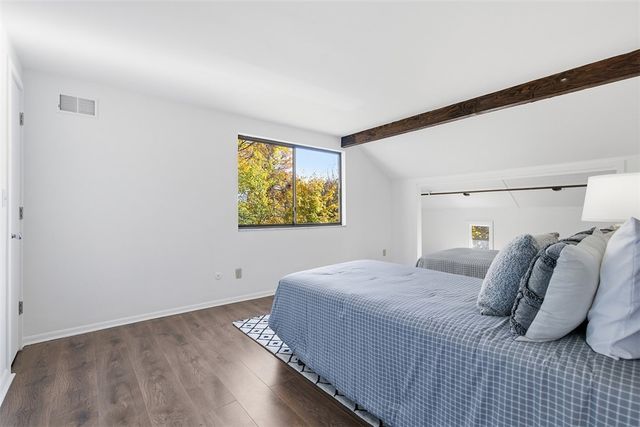 1 Myrtle Hill Road, Leet Twp, PA 15143