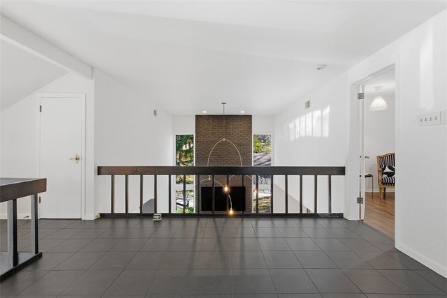 1 Myrtle Hill Road, Leet Twp, PA 15143