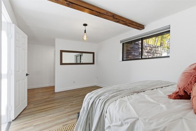 1 Myrtle Hill Road, Leet Twp, PA 15143