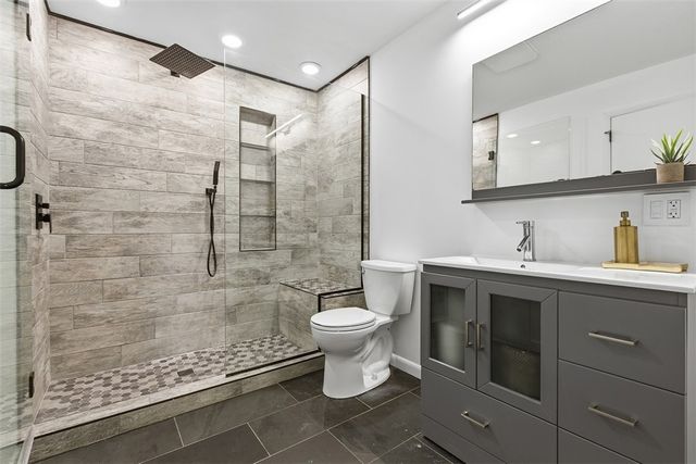 1 Myrtle Hill Road, Leet Twp, PA 15143