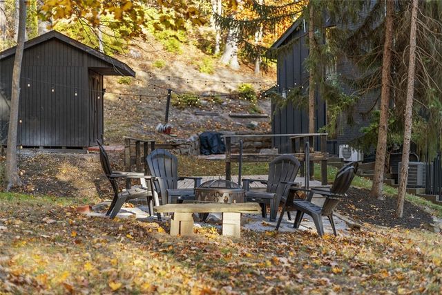 1 Myrtle Hill Road, Leet Twp, PA 15143