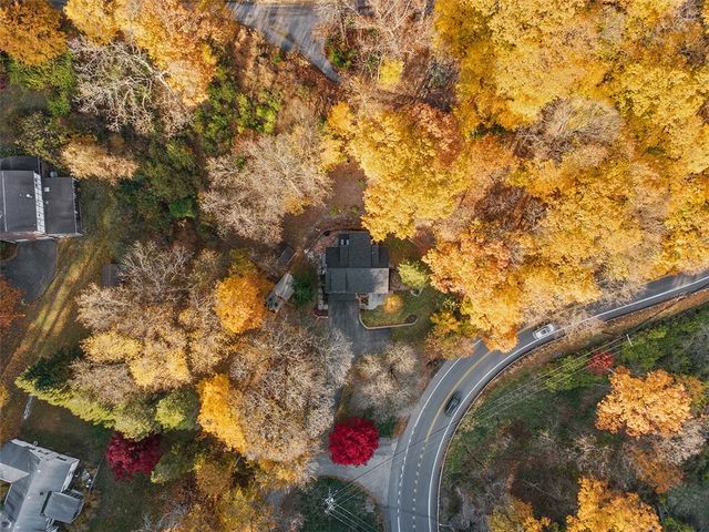 1 Myrtle Hill Road, Leet Twp, PA 15143