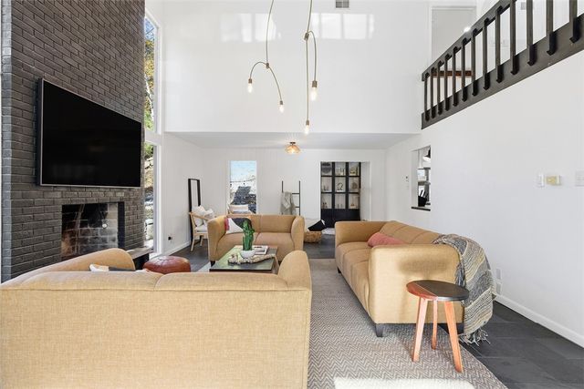 1 Myrtle Hill Road, Leet Twp, PA 15143