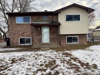423 Shotka Street, Westland, MI 48186
