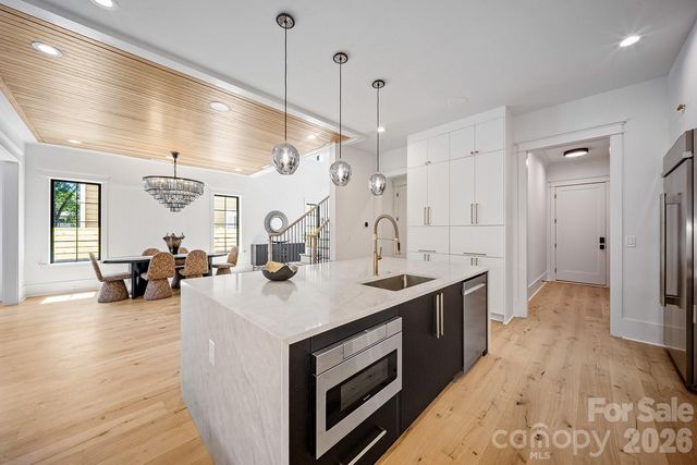2541 Shenandoah Avenue, Charlotte, NC 28205