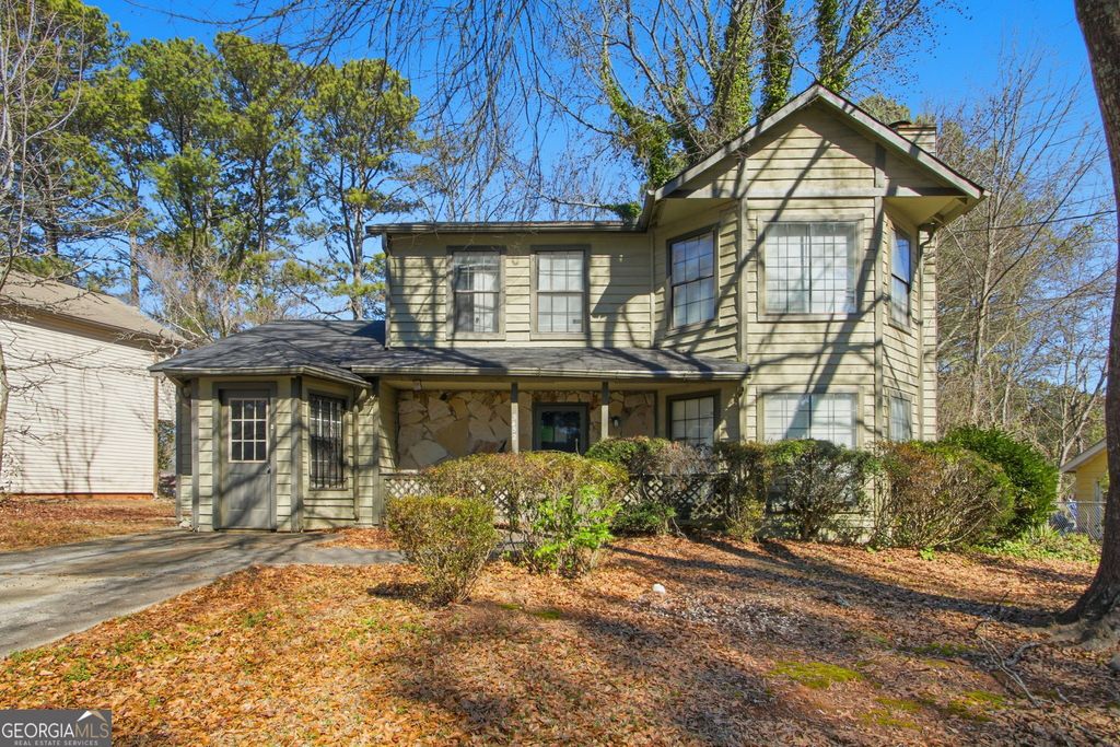 5452 Forest Path Court, Stone Mountain, GA 30088