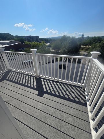 48 Landing Ln Unit 19, Laconia, NH 03246