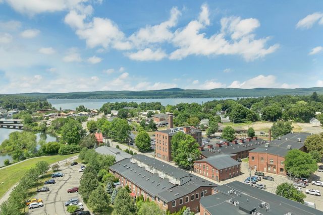 48 Landing Ln Unit 19, Laconia, NH 03246