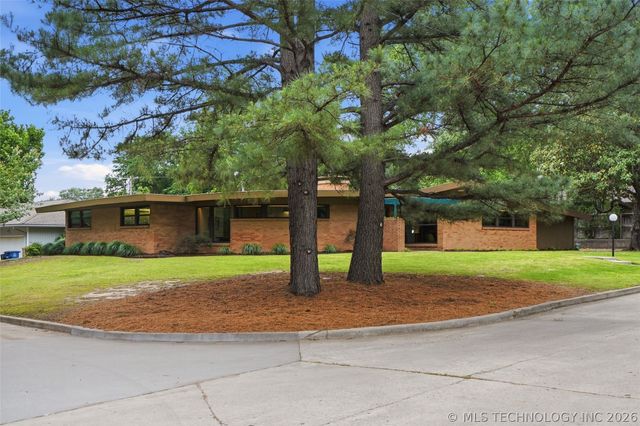 2850 E 37th Street, Tulsa, OK 74105
