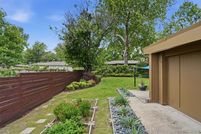 2850 E 37th Street, Tulsa, OK 74105