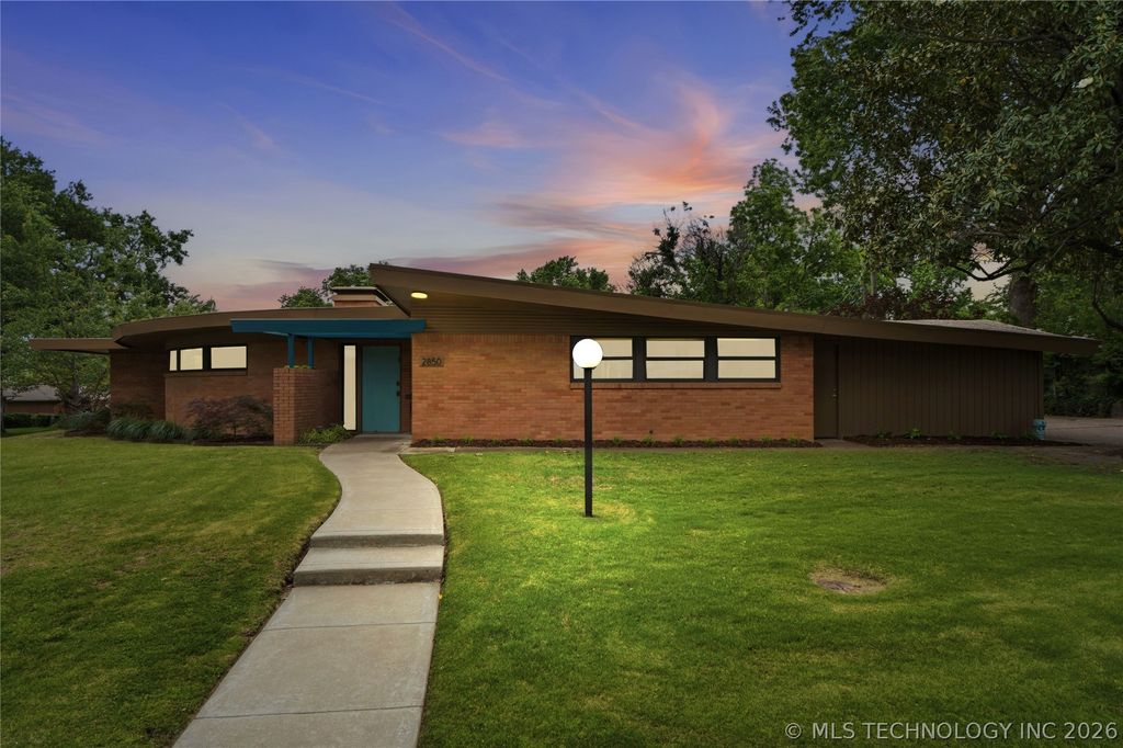 2850 E 37th Street, Tulsa, OK 74105