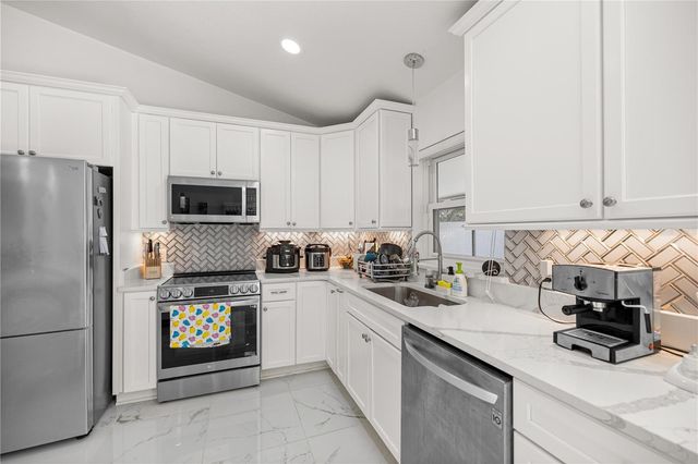 7191 HEMLOCK ROAD, Ocala, FL 34472