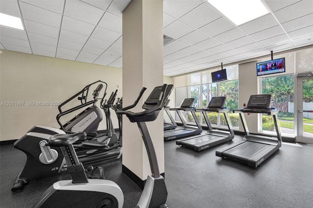 3001 S Ocean Drive 1611, Hollywood, FL 33019