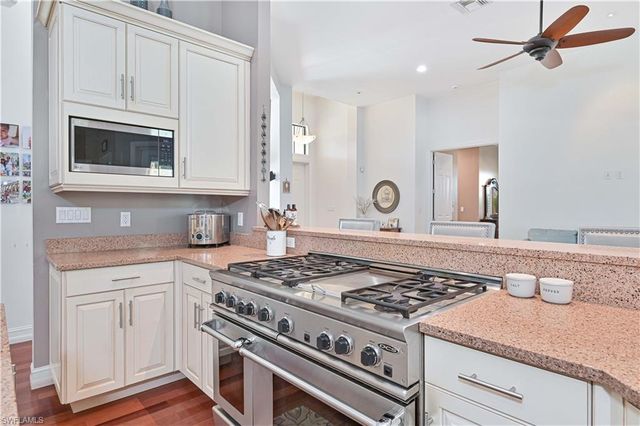 6905 Highland Park CIR, Fort Myers, FL 33966