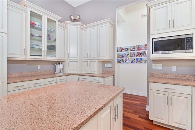 6905 Highland Park CIR, Fort Myers, FL 33966