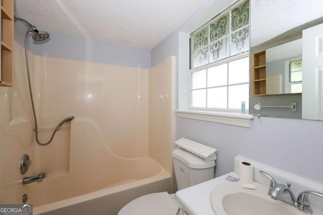 75 Woodland Ridge Circle, Covington, GA 30016