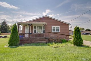 130 W Maple Street, Hartford, IL 62048