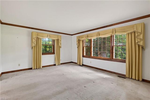 5252 Shenstone CIR, Virginia Beach, VA 23455