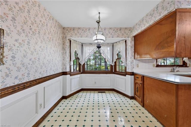 5252 Shenstone CIR, Virginia Beach, VA 23455