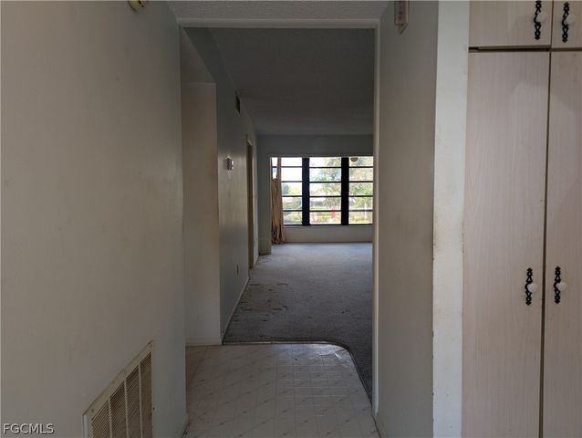 1747 Pebble Beach DR 206, Fort Myers, FL 33907