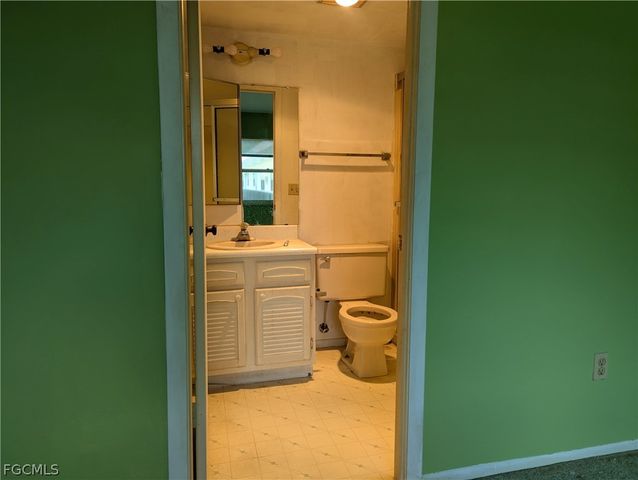 1747 Pebble Beach DR 206, Fort Myers, FL 33907